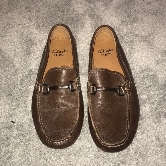 clarks shoes contact